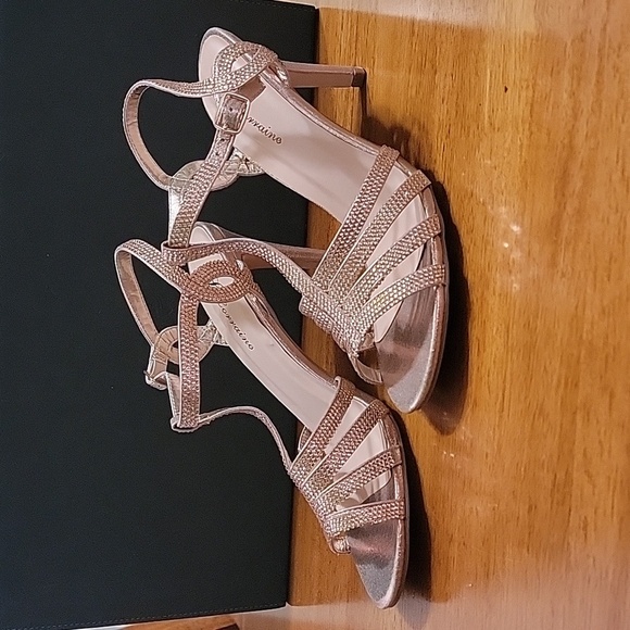 LLoraine Rose Gold Heels - Picture 2 of 5
